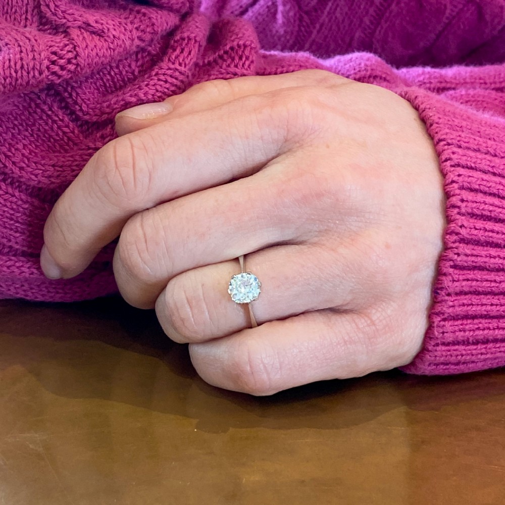 Art Deco 1.10 Carat Old Cut Diamond Engagement Ring, circa 1935 View VIII