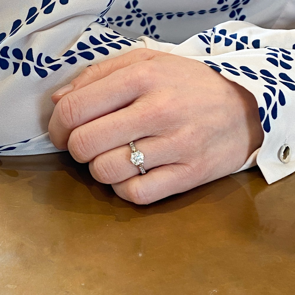 Art Deco 0.94 Carat Old Cut Diamond Engagement Ring, circa 1925 View VIII