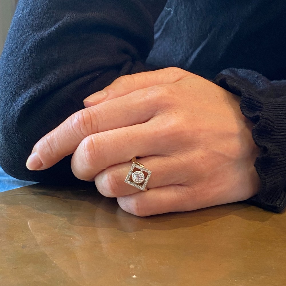 Retro 0.65 Carat Old Cut Diamond Cluster Ring, circa 1945 View VIII