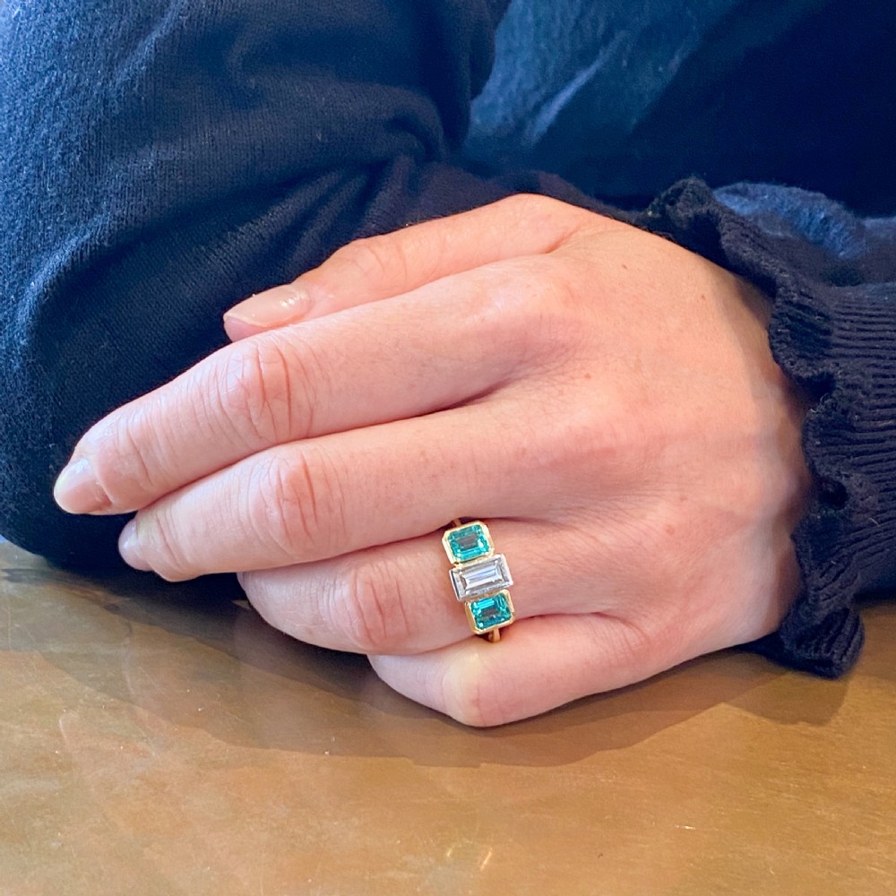 Modernist 0.65 Carat Baguette Cut Diamond & Emerald Trilogy Ring, circa 1960 View VIII