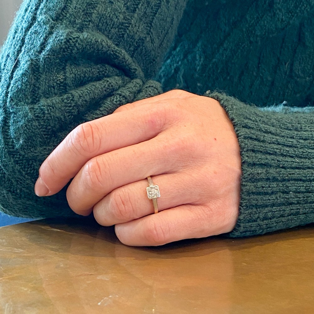 Art Deco 0.25 Carat Old Cut Diamond Engagement Ring, circa 1920 View VII