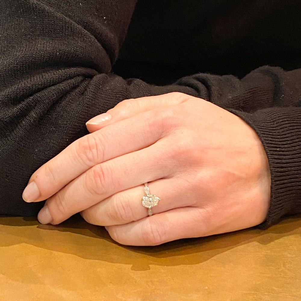 Art Deco 1.29 Carat Old Pear Cut Diamond Engagement Ring, circa 1920 View VIII