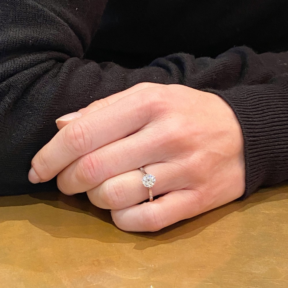 Art Deco 1.08 Carat Old Cut Diamond Engagement Ring, circa 1920 View VIII
