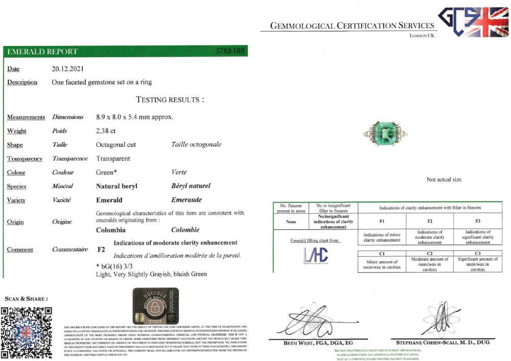 Art Deco 2.38 Carat Colombian Emerald Solitaire Ring, circa 1920 View VII