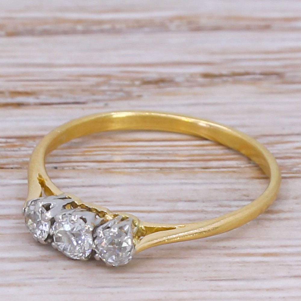 Art Dec0 0.50 Carat Old Cut Diamond Trilogy Ring, circa 1940