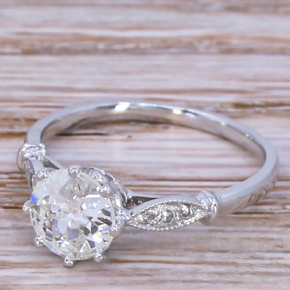 Art Deco 0.98 Carat Old Cut Diamond Engagement Ring, circa 1935
