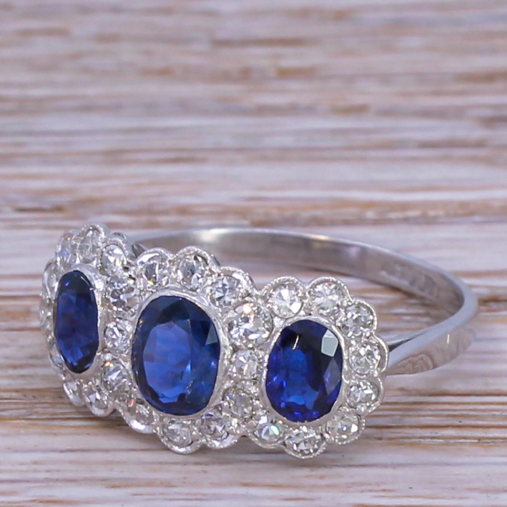 Art Deco 1.70 Carat Sapphire & 0.76 Carat Diamond Triple Cluster Ring, circa 1935