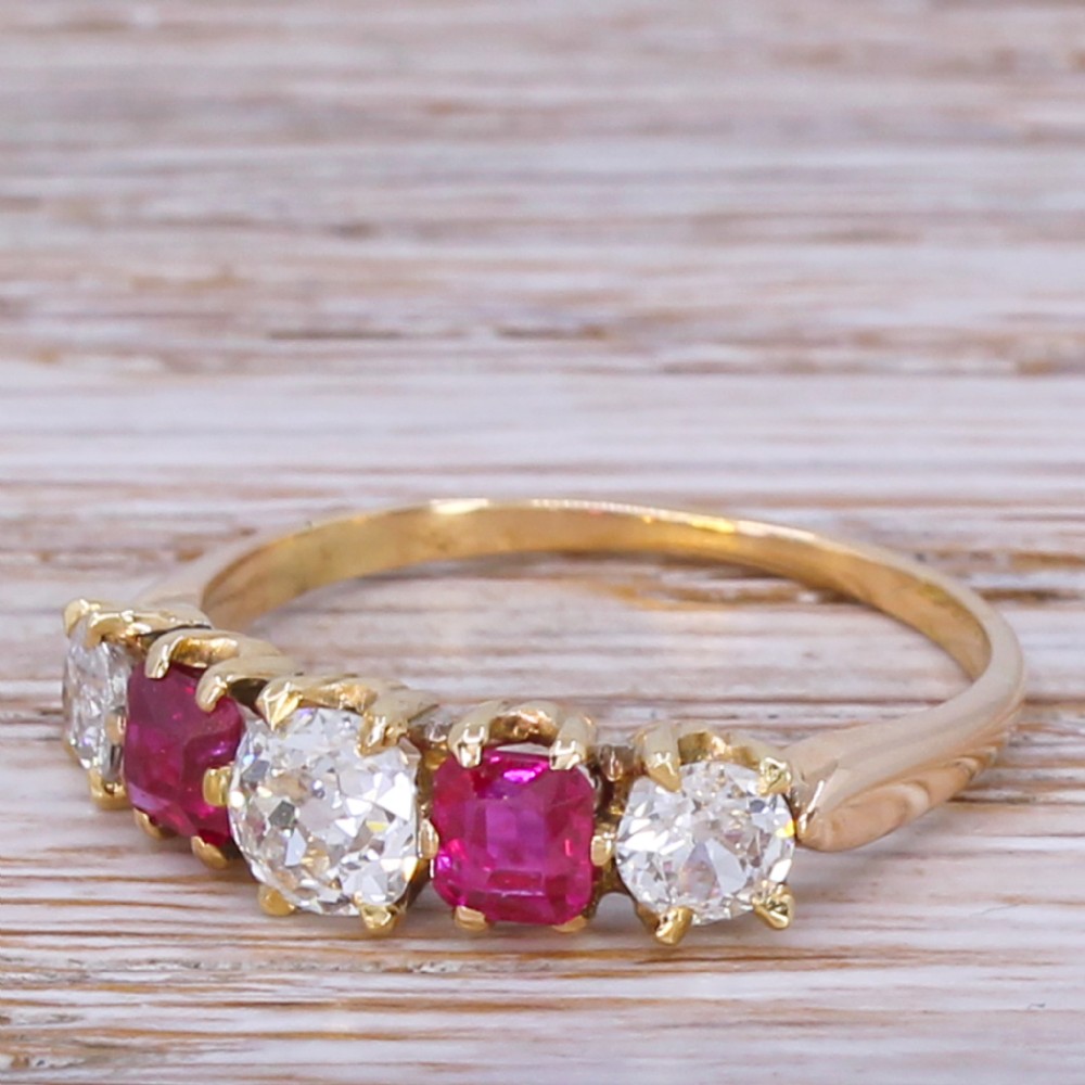 Edwardian 0.78 Carat Diamond & 0.68 Carat Ruby Five Stone Ring, circa 1910