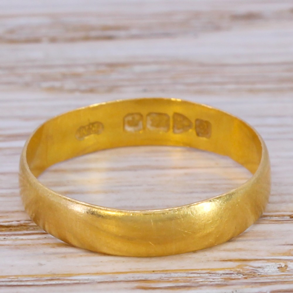 Art Deco 22k Yellow Gold Wedding Band Ring, dated 1916