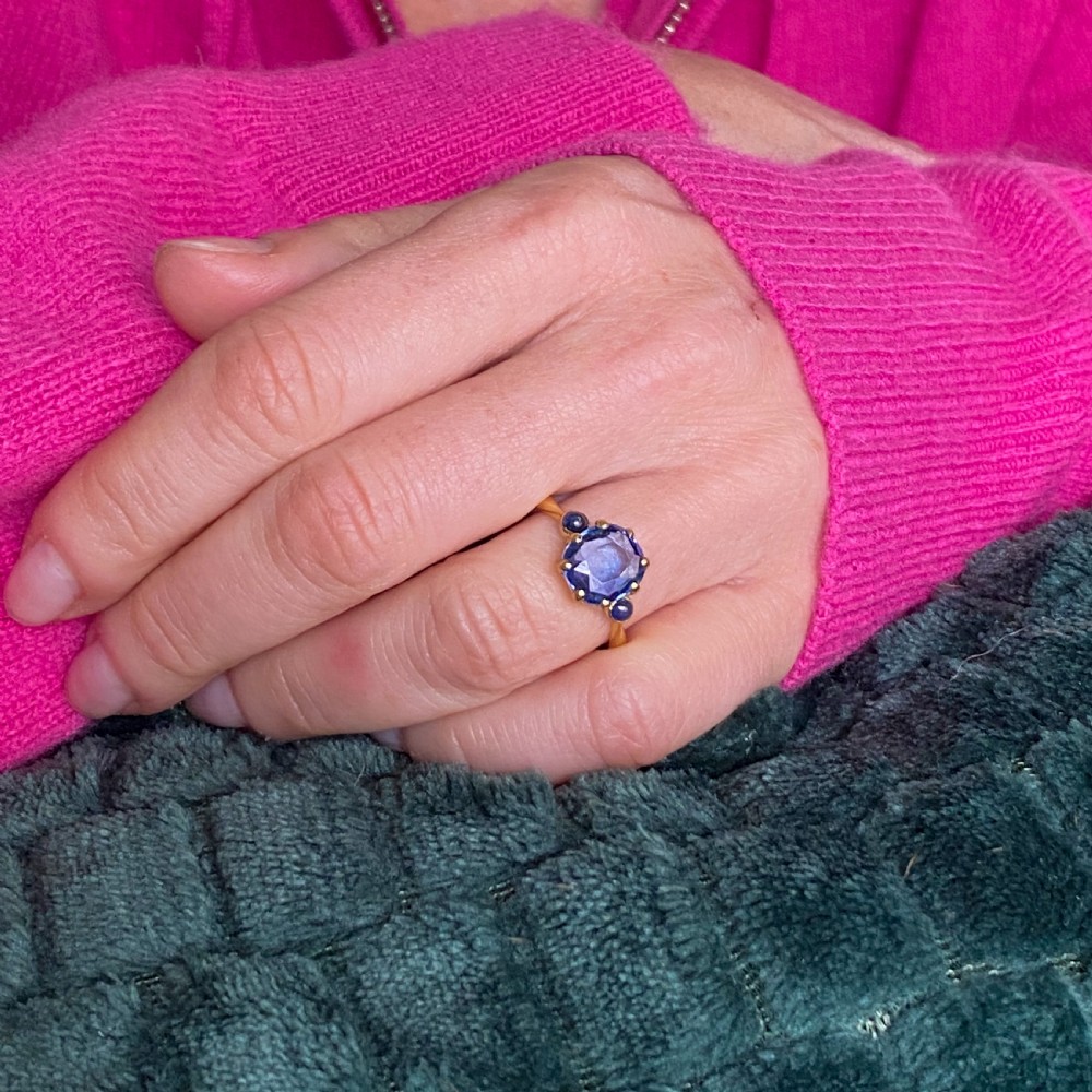 Edwardian 3.52 Carat Ceylon Sapphire Ring, dated 1912 View VIII