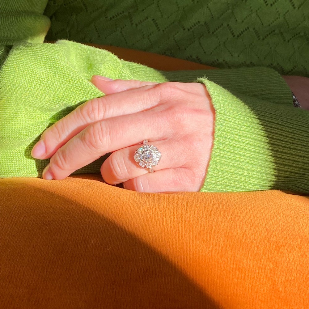 Art Deco 2.16 Carat Old Cut Diamond Cluster Ring, circa 1935 View VIII