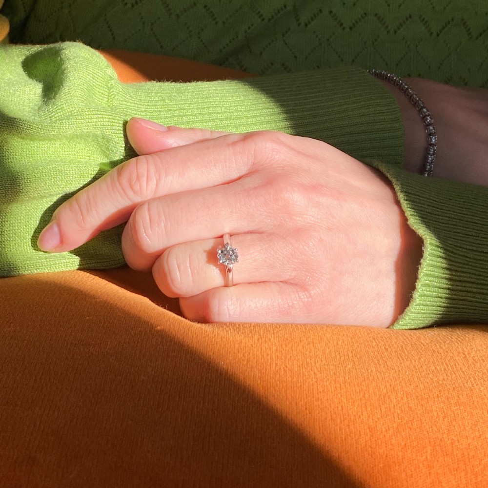 Mid Century 0.80 Carat Old Cut Diamond Engagement Ring, circa 1960 View VIII