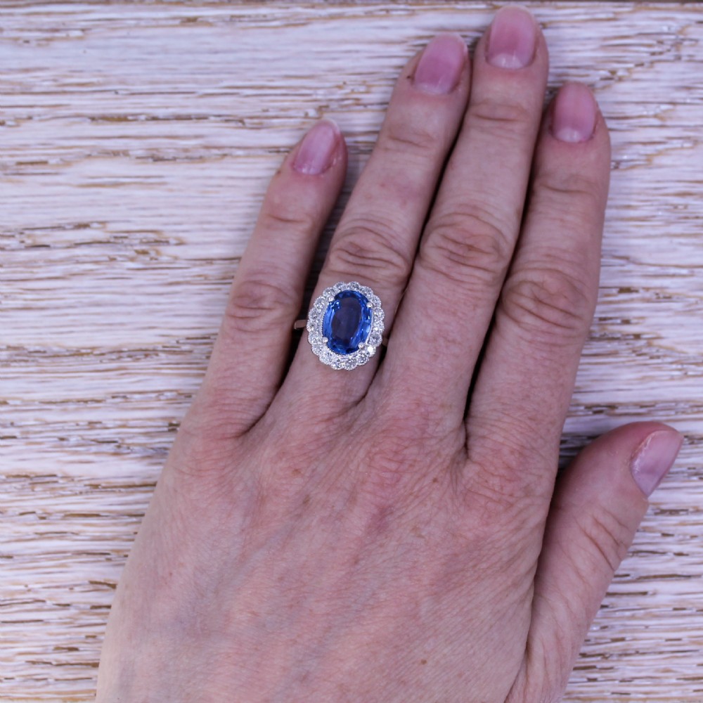 Art Deco 4.06 Carat Natural Ceylon Sapphire & Diamond Cluster Ring, circa 1925 View VI