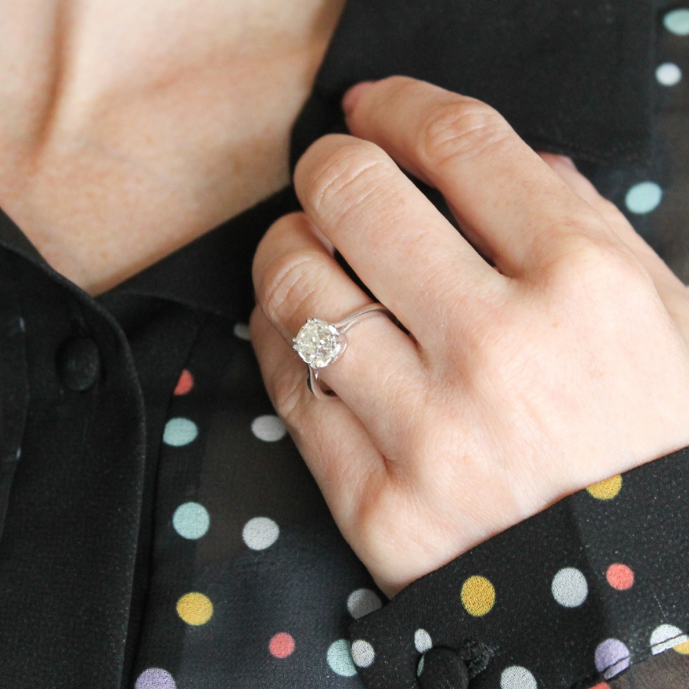 Art Deco 2.07 Carat Old Cut Diamond Engagement Ring, circa 1930 View IX