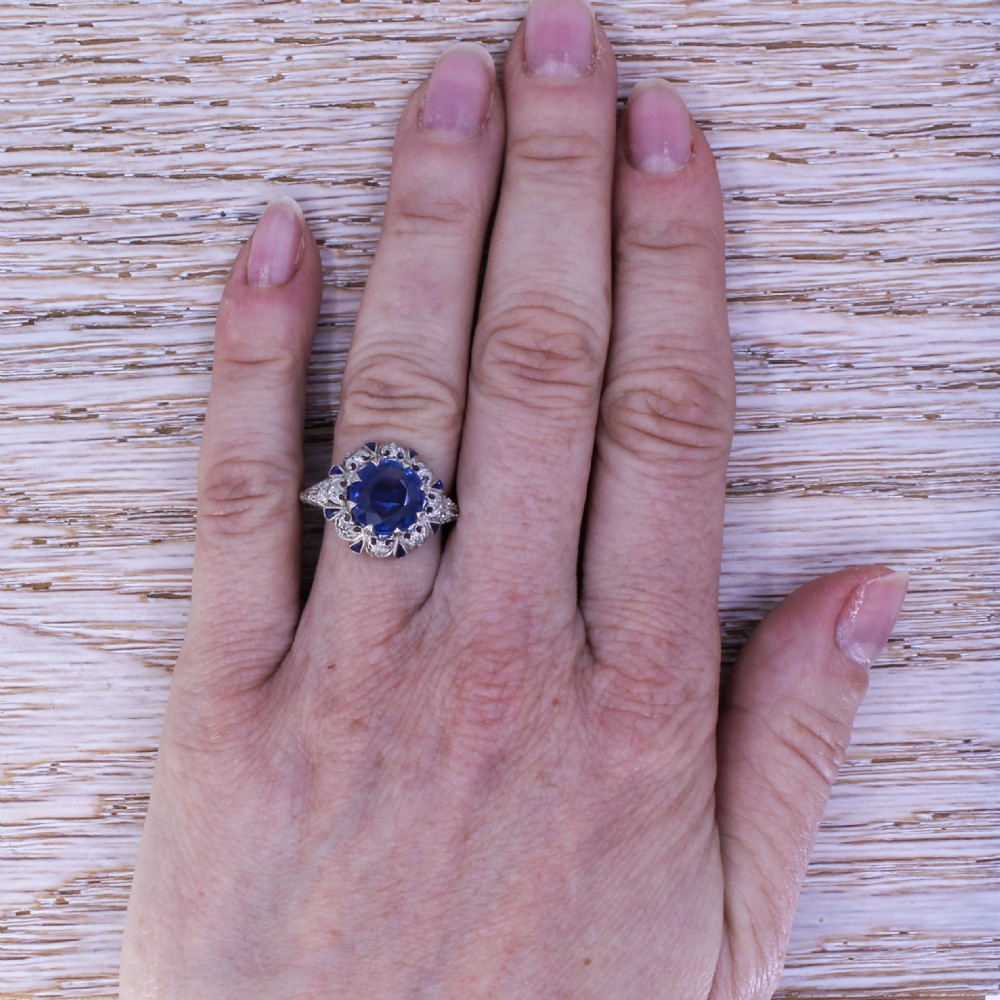 Edwardian 2.56 Carat Natural Ceylon Sapphire Ring, circa 1910 View VI