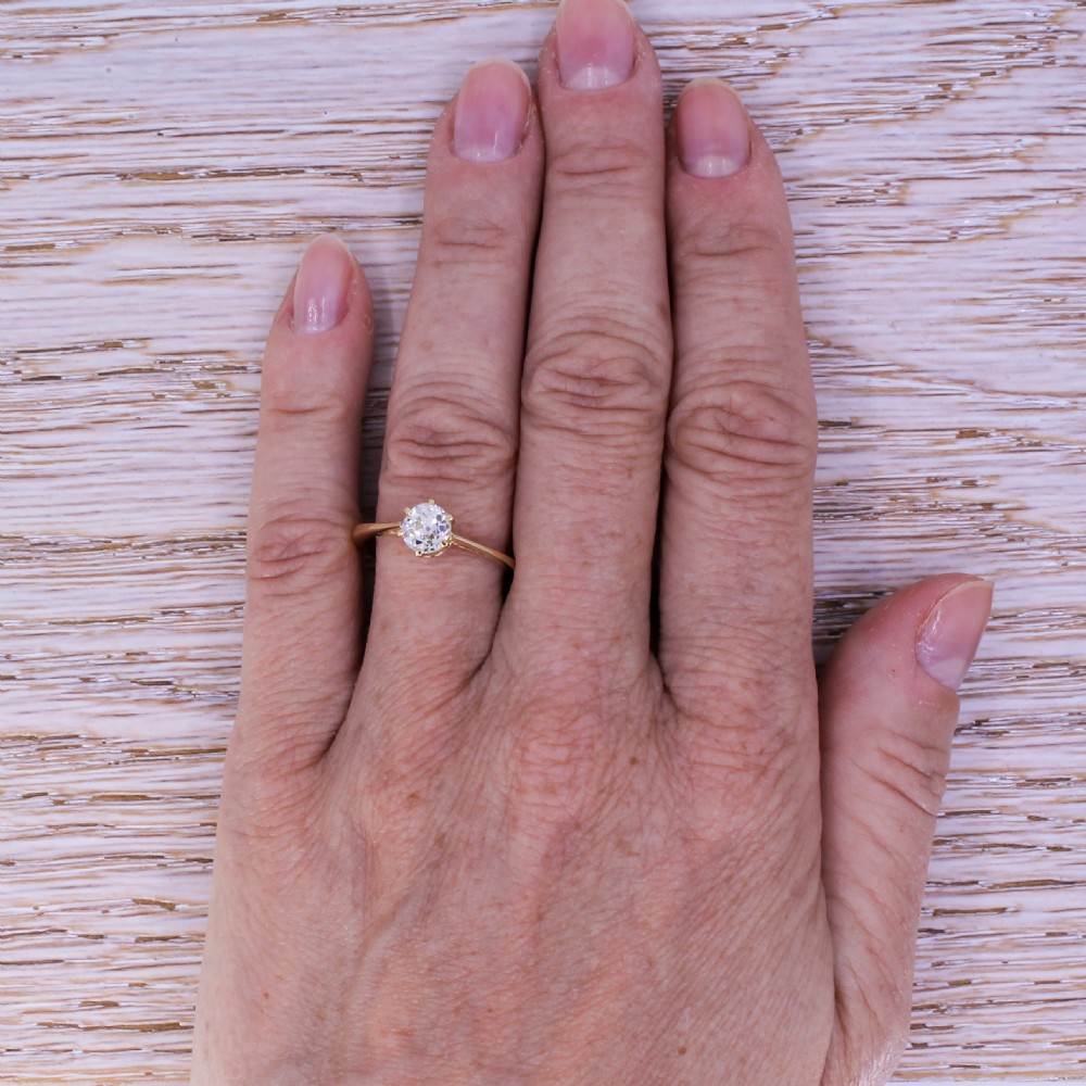 Art Deco 0.81 Carat Old Cut Diamond Engagement Ring, circa 1925 View VI