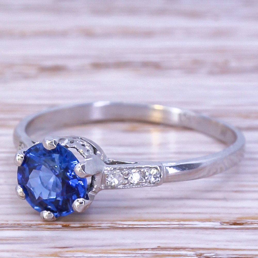 Mid Century 1.26 Carat Ceylon Sapphire Solitaire Ring