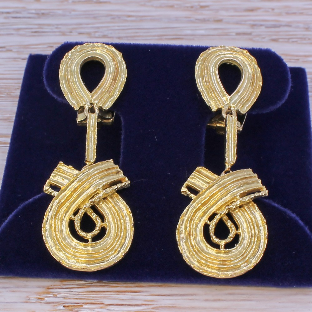 LALAOUNIS 18k Yellow Gold Swirl Clip Earrings