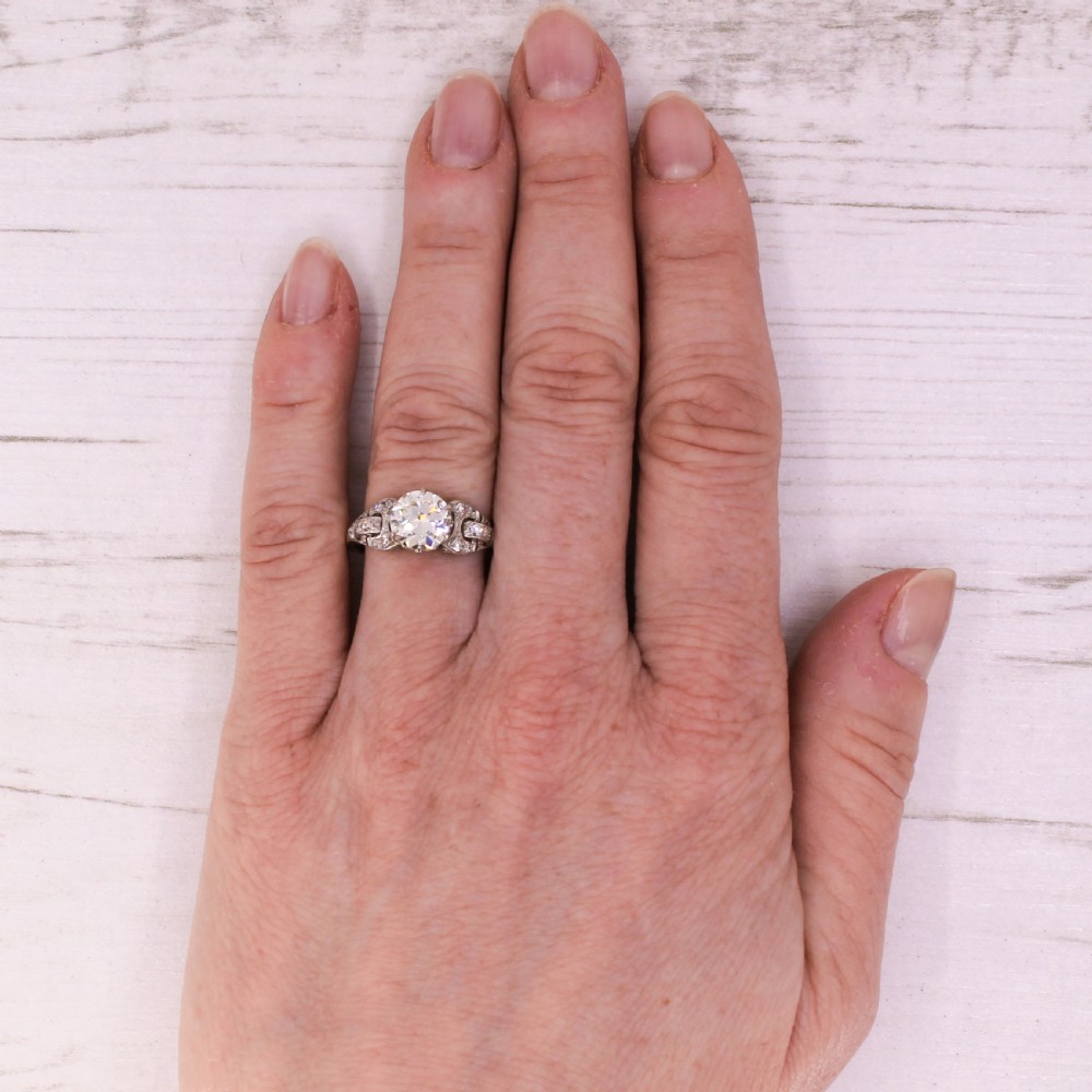 Edwardian 1.41 Carat Old Cut Diamond Engagement Ring, circa 1910 View VIII