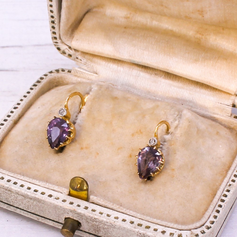 Edwardian 1.00 Carat Unheated Purple Sapphire Dormeuse Earrings, circa 1910