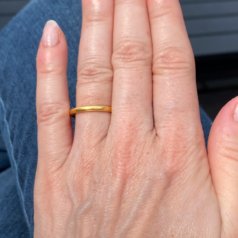 Vintage 22k Yellow Gold Wedding Band, dated 1928 View VI