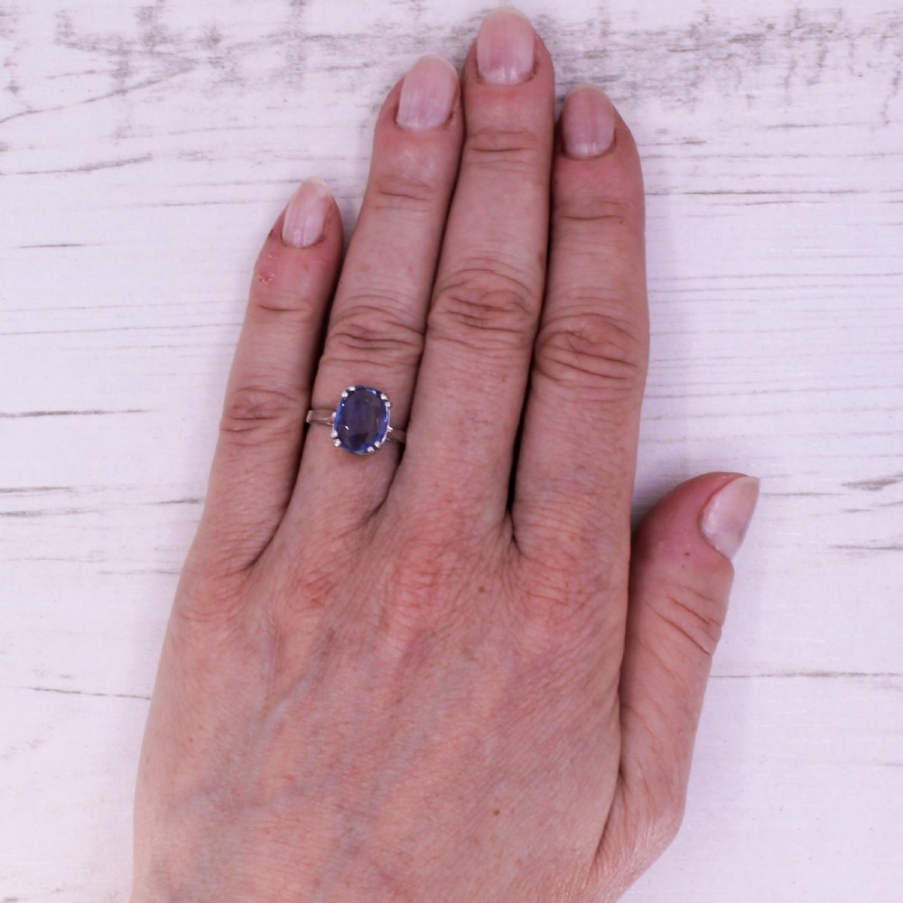 Art Deco 2.71 Carat Ceylon Sapphire Solitaire Ring, circa 1930 View VIII