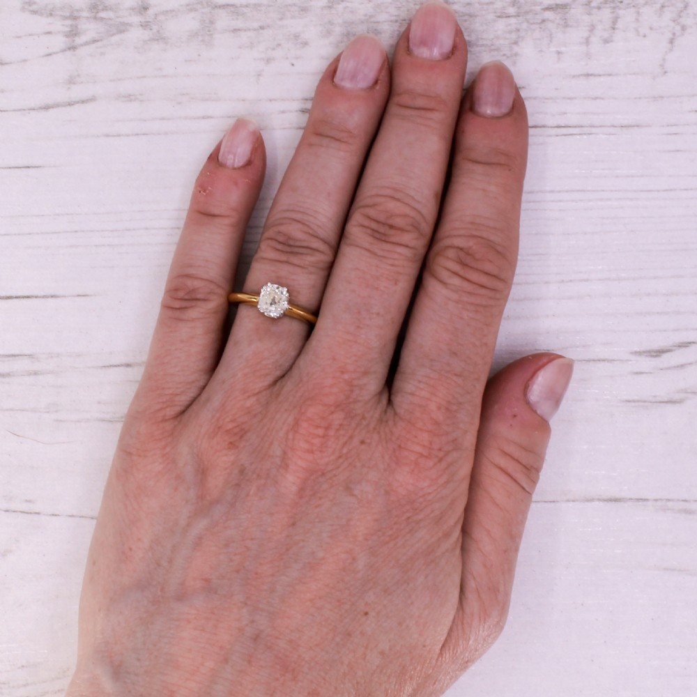 Mid Century 0.91 Carat Old Cut Diamond Engagement Ring, circa 1950 View IX
