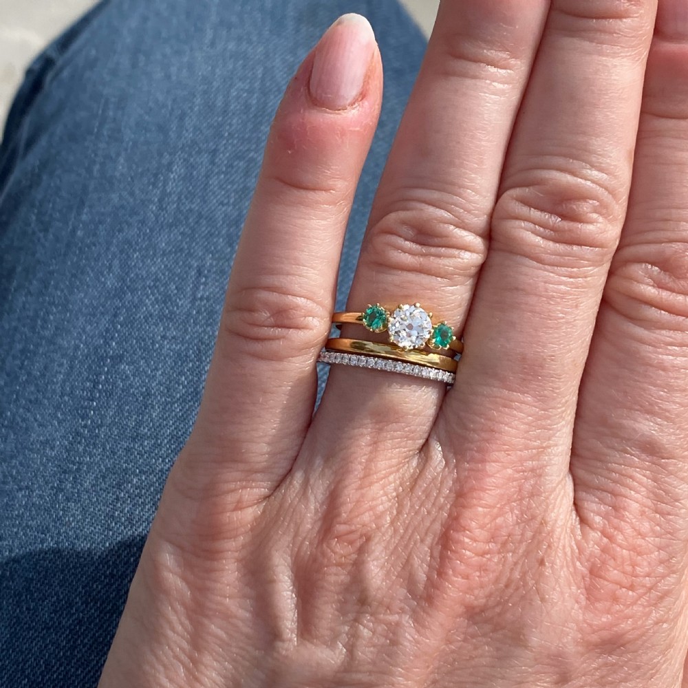 Art Deco 0.65 Carat Old Cut Diamond & 0.20 Carat Emerald Trilogy Ring, circa 1920 View VI