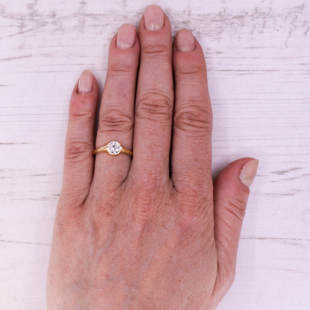 Edwardian 0.80 Carat Old Cut Diamond Engagement Ring, circa 1920 View IX