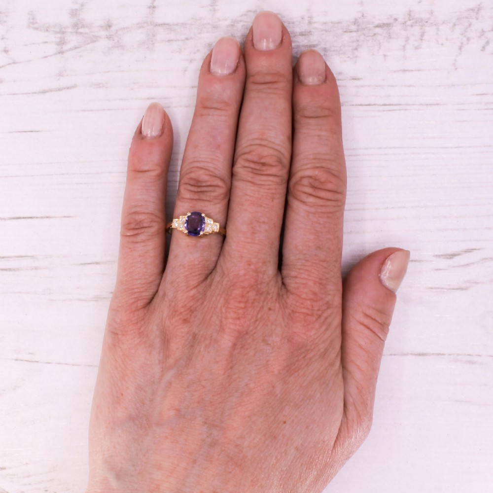 Art Deco 1.11 Carat Purple Ceylon Sapphire Solitaire Ring, circa 1920 View VII