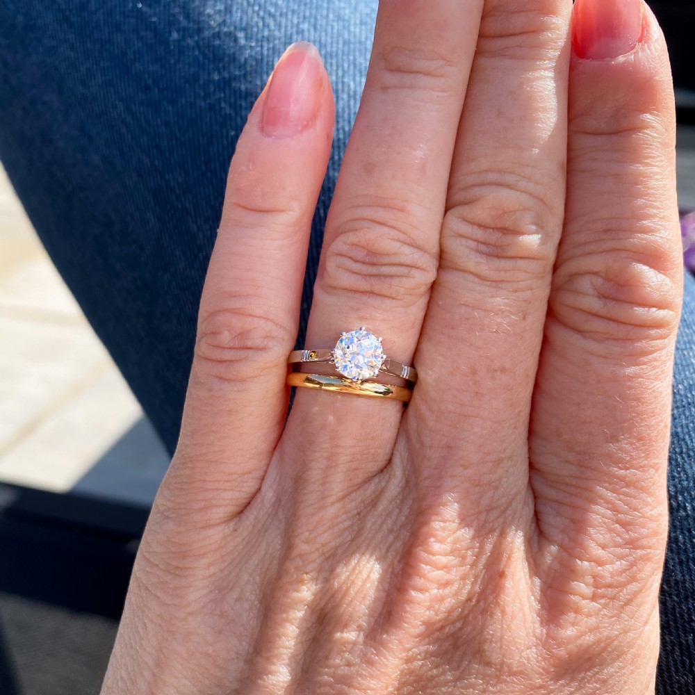 Art Deco 0.89 Carat Old Cut Diamond Engagement Ring, circa 1930 View IX