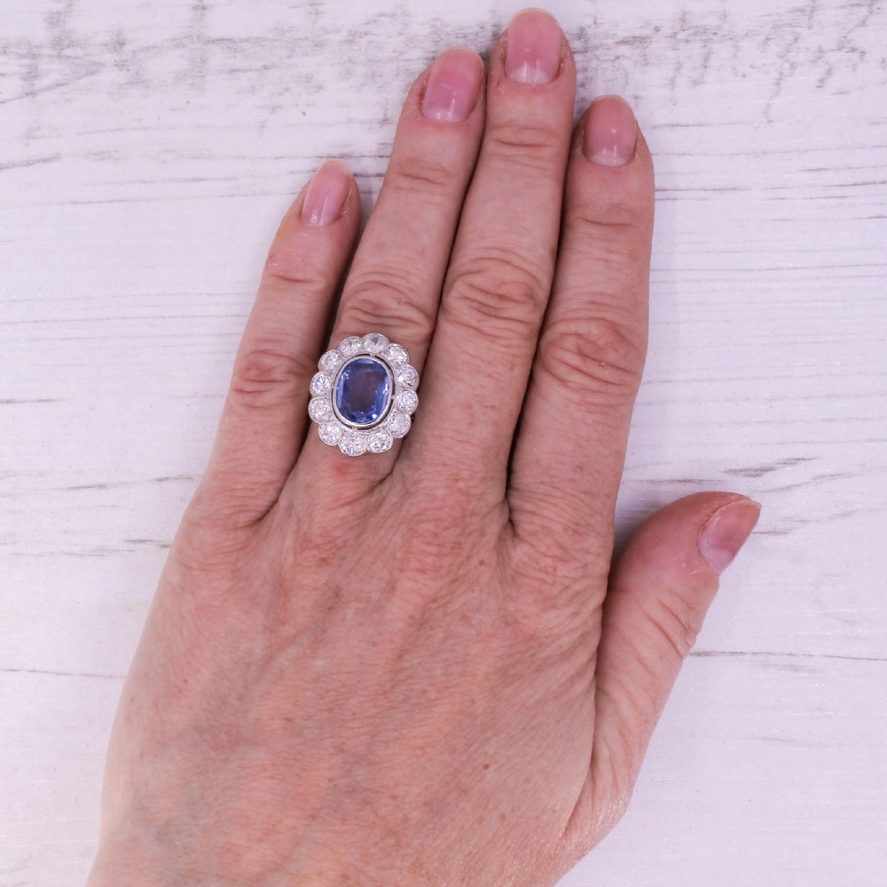 Art Deco 2.60 Carat Ceylon Sapphire & Diamond Cluster Ring, circa 1925 View VII