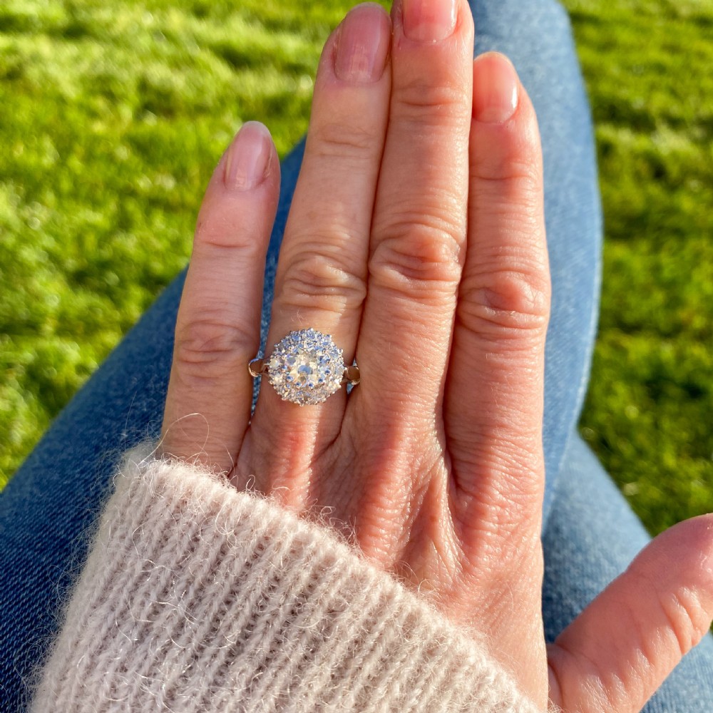 Art Deco 1.37 Carat Old Cut Diamond Cluster Ring, circa 1935 View IX
