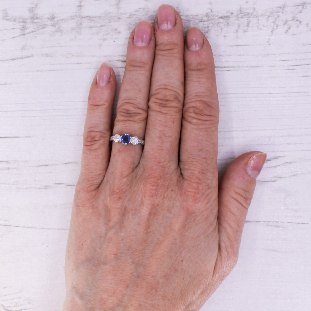 Mid Century 0.35 Carat Sapphire & 0.30 Carat Diamond Trilogy Ring, circa 1960 View VII
