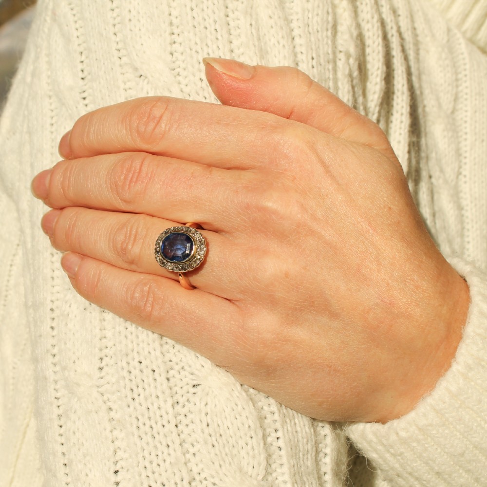 Art Deco 2.00 Carat Ceylon Sapphire & Diamond Ring, circa 1915 View VII