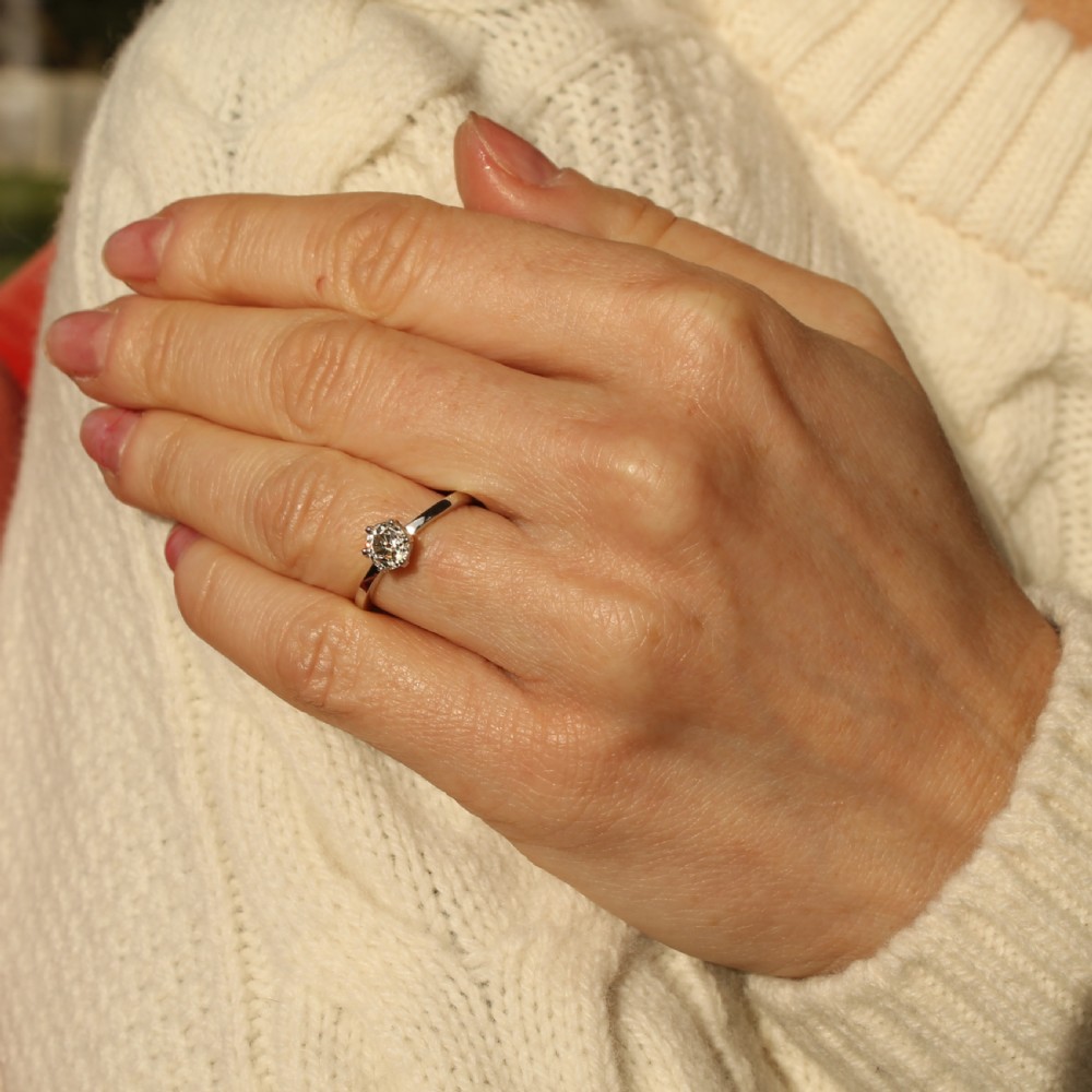 Art Deco 0.75 Carat Old Cut Diamond Engagement Ring, circa 1920 View VI