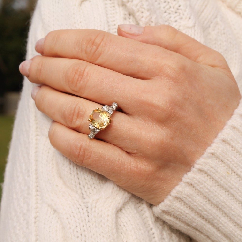 Mid Century 2.52 Carat Ceylon Yellow Sapphire Solitaire Ring, circa 1950 View II