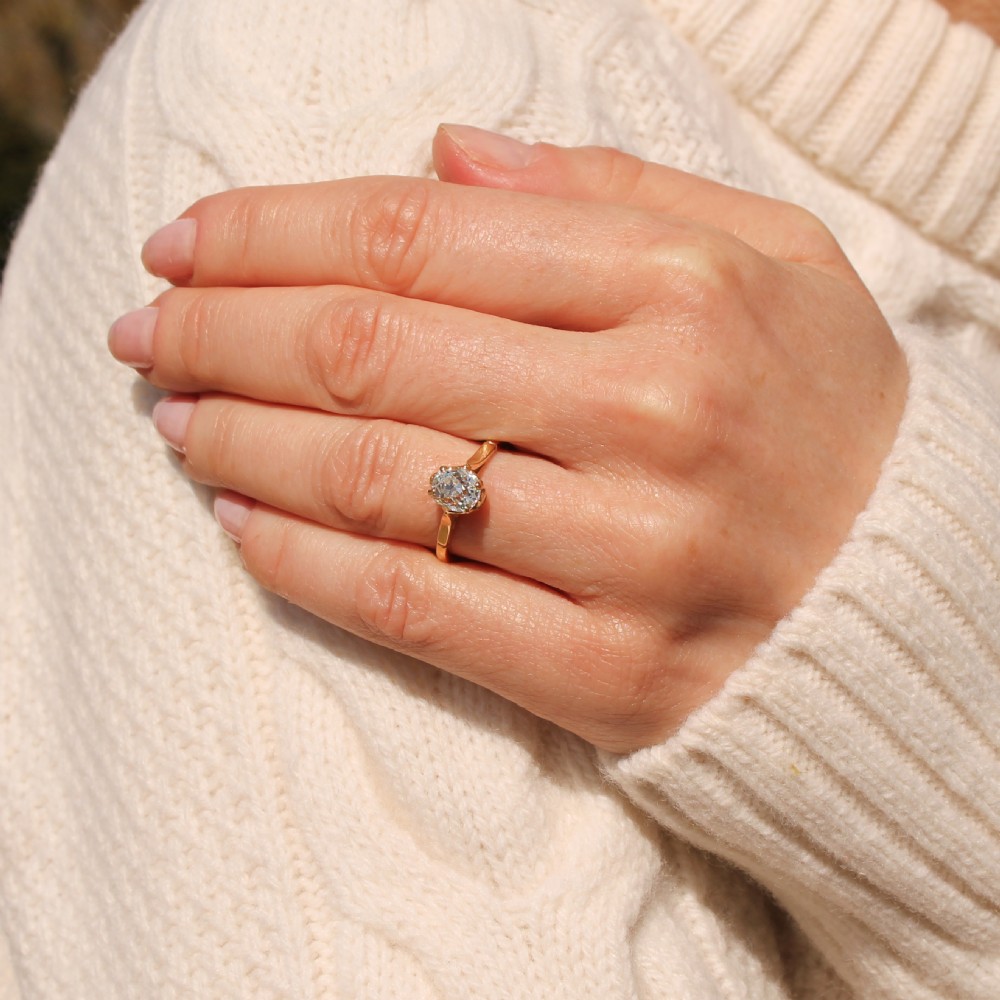 Art Deco 1.20 Carat Old Mine Cut Diamond Solitaire Ring, circa 1920 View VI