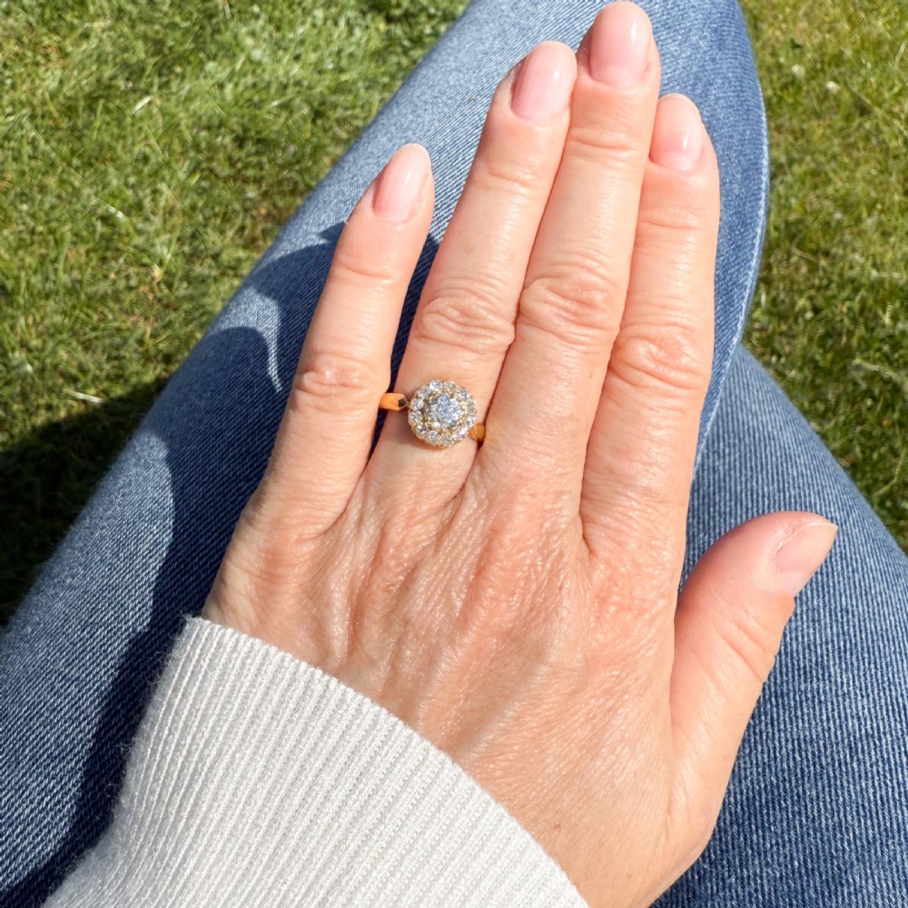 Edwardian 1.00 Carat Old Cut Diamond Cluster Ring, circa 1905 View VI