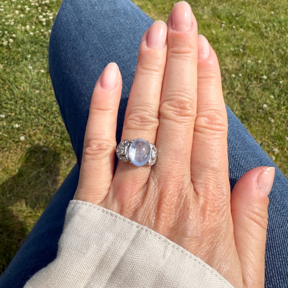 Mid Century 6.00 Carat Unheated Ceylon Cabochon Sapphire Ring, circa 1965 View VI
