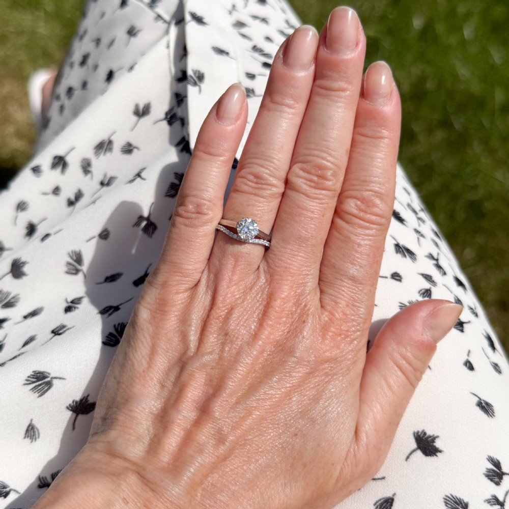 Art Deco 0.91 Carat Old Cut Diamond Engagement Ring, circa 1925 View VI
