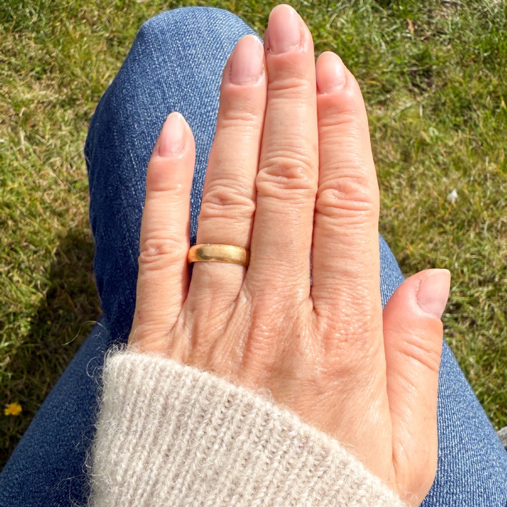 Antique 22k Yellow Gold Wedding Band Ring, dated 1927, size K 1/2 View VI