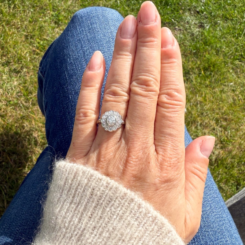 Vintage 0.87 Carat Old Cut Diamond Cluster Ring, circa 1935 View VI