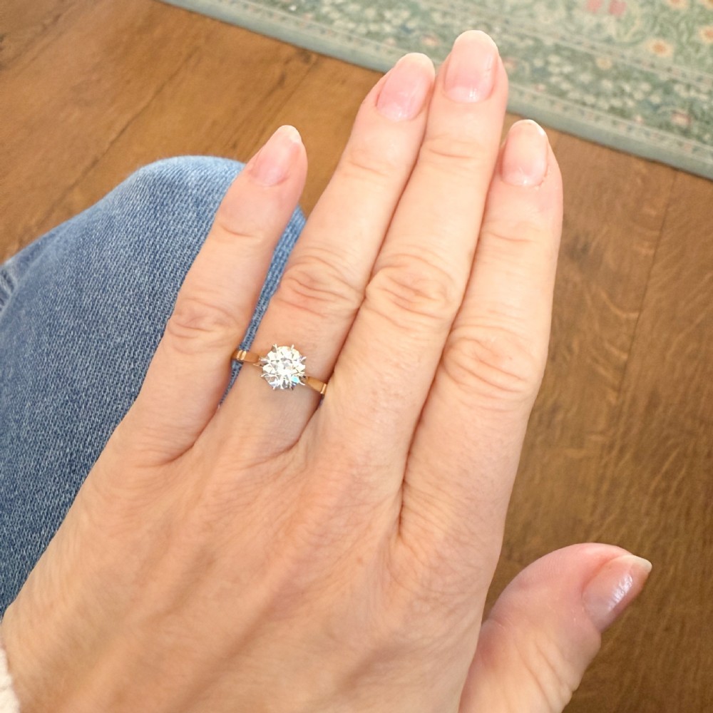 Vintage 1.25 Carat Old Cut Diamond Engagement Ring, circa 1925 View VII