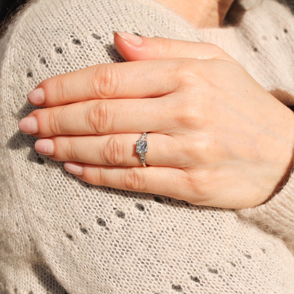 Vintage 0.80 Carat Old Cut Diamond Engagement Ring, circa 1925 View VII