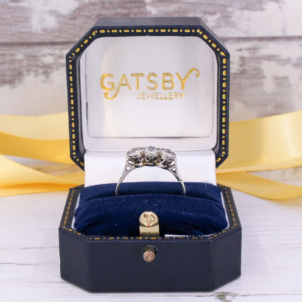 Antique 0.78 Carat Old Cut Diamond Trilogy Ring, circa 1910 View VIII