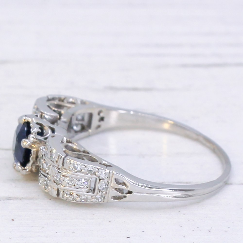 Antique 0.94 Carat Unheated Sapphire Solitaire Ring, circa 1915 View IV