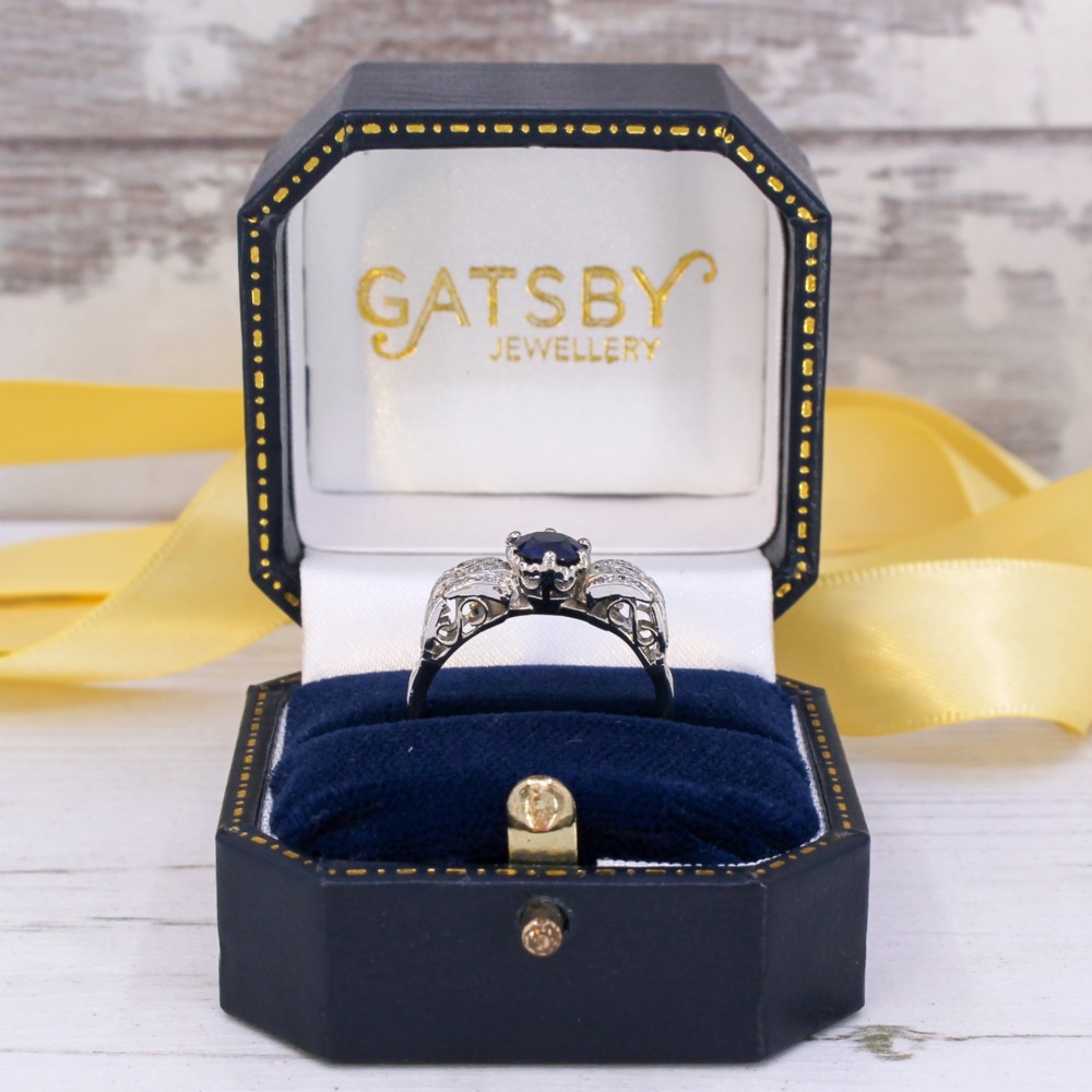 Antique 0.94 Carat Unheated Sapphire Solitaire Ring, circa 1915 View IX