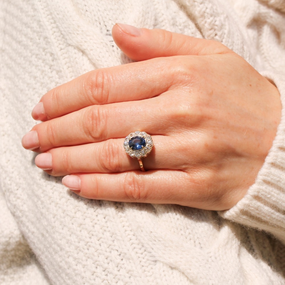 Antique 2.06 Carat Unheated Sapphire & Diamond Ring, circa 1905 View VII