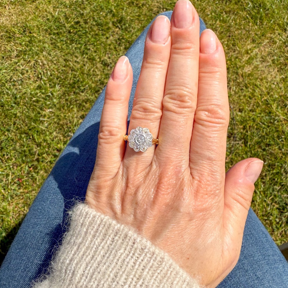 Antique 1.00 Carat Old Cut Diamond Cluster Ring, circa 1910 View VI
